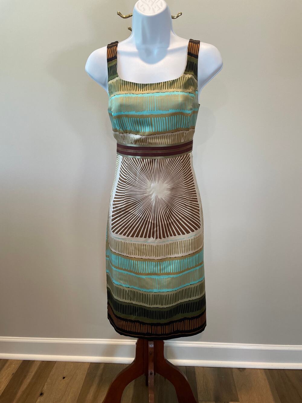 Nicole Miller Studio 100% Silk Mini Dress Neutral Boho Print Sleeveless Size 4